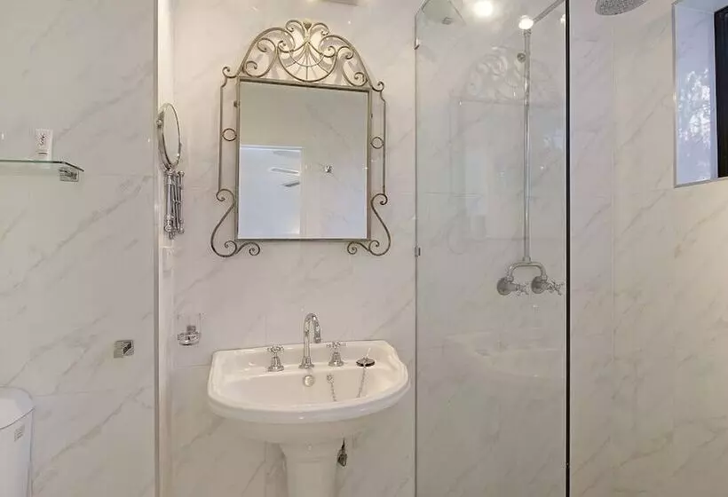 Tea Trees One Little Cove