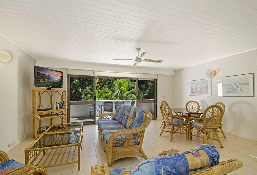 Tea Trees One Little Cove