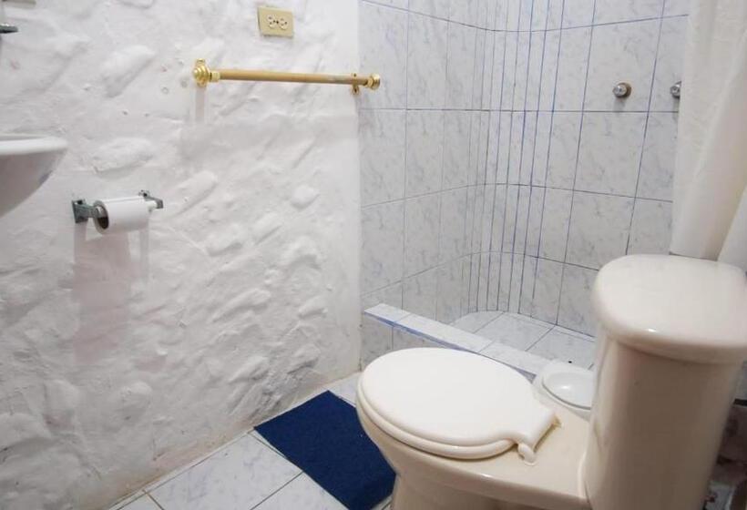 Hostal Galapagos By Bar De Beto