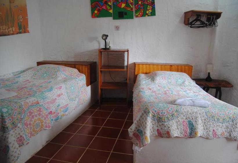 Hostal Galapagos By Bar De Beto