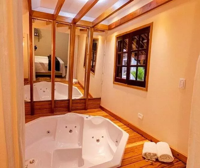 ホテル Pousada Chale Luiz