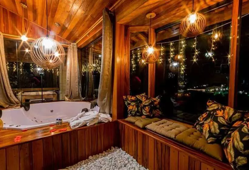 ホテル Pousada Chale Luiz