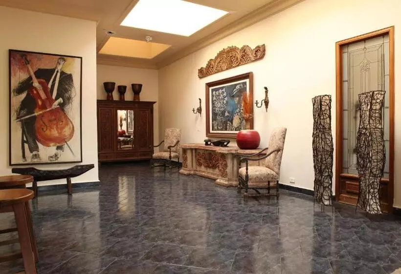 Hotelli Y Spa Santa Fe Colonial