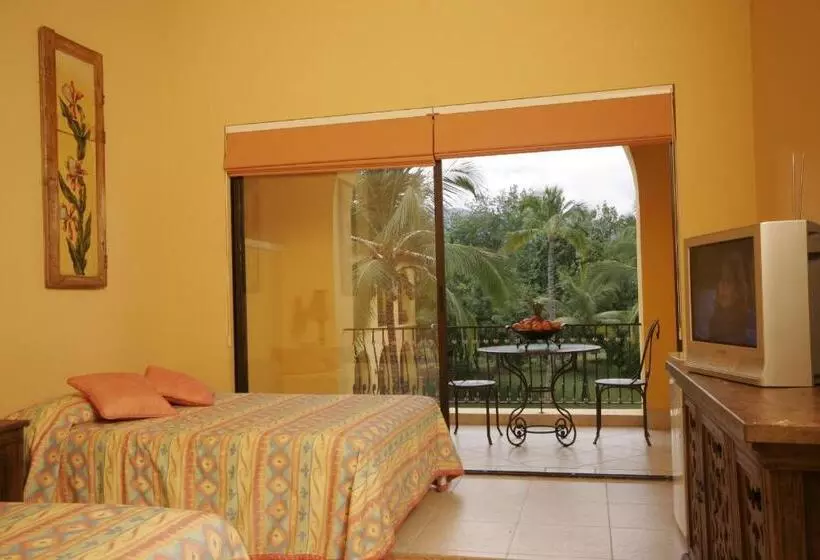 Hotelli Y Spa Santa Fe Colonial