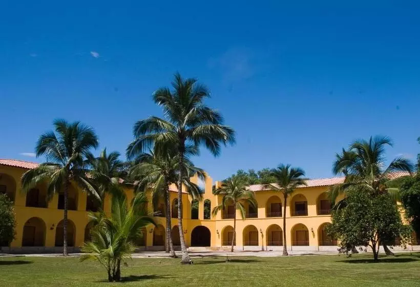 Hotelli Y Spa Santa Fe Colonial