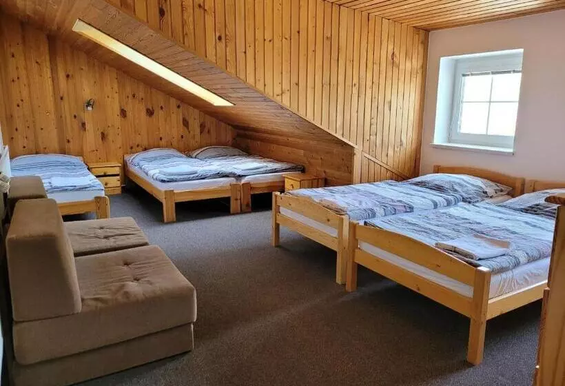 Majatalo Chalupa Chiranka