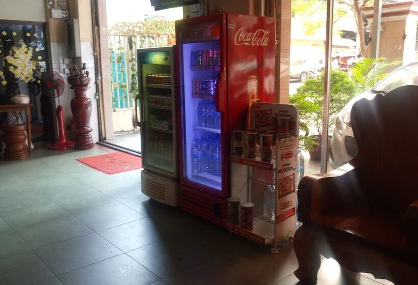 פנסיון Hong Phann Guest House