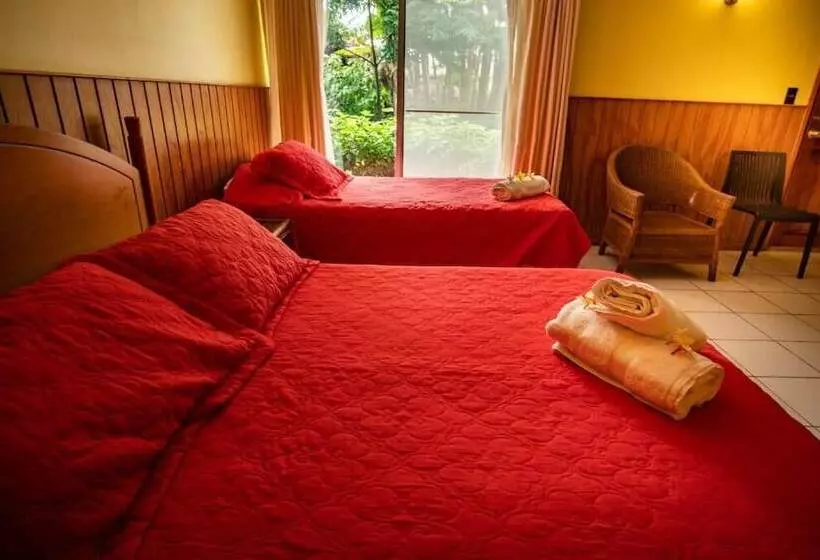 ペンション Maru Lodge