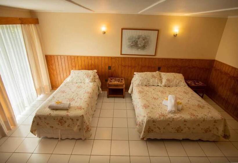 پانسیون Maru Lodge