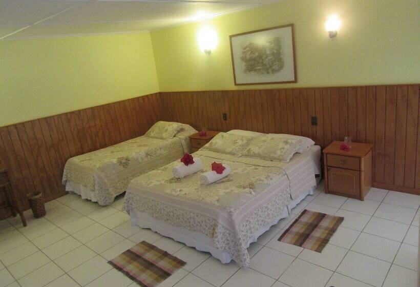 پانسیون Maru Lodge