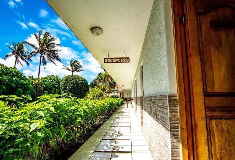 پانسیون Maru Lodge