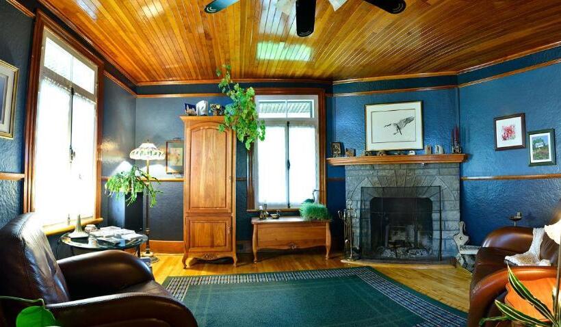 ベッドアンドブレックファースト Auberge à La Chouenne