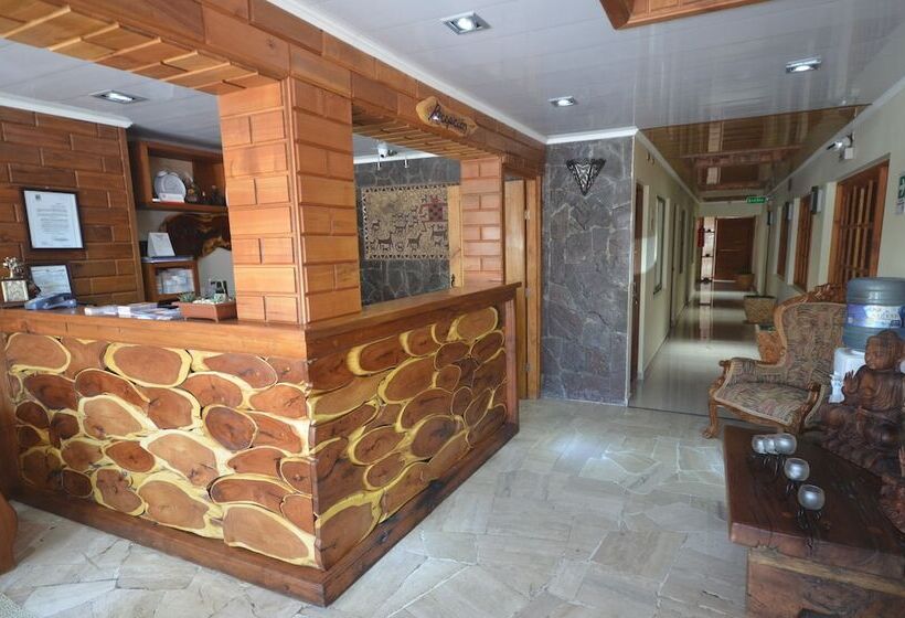 هتل Rustico Calama