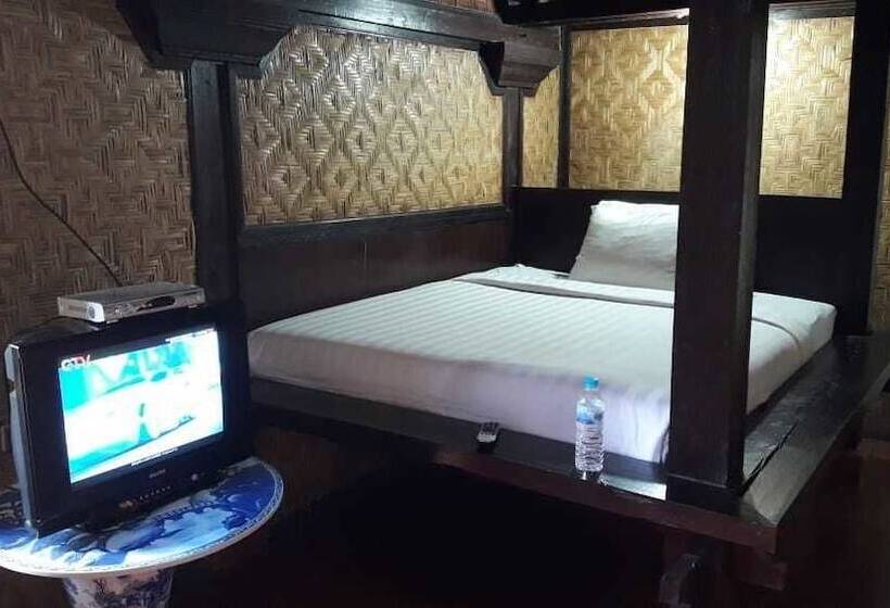 渡假胜地  Batur Lakeside Huts