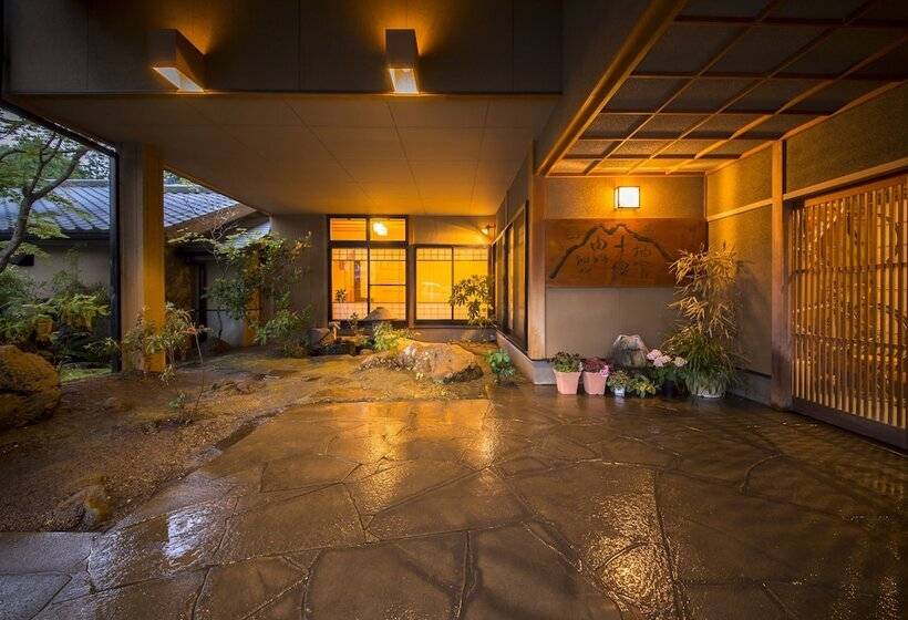 ריוקאן Oyado Nakaya