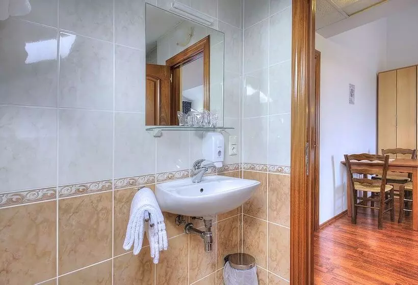 Aparthotel Zaton