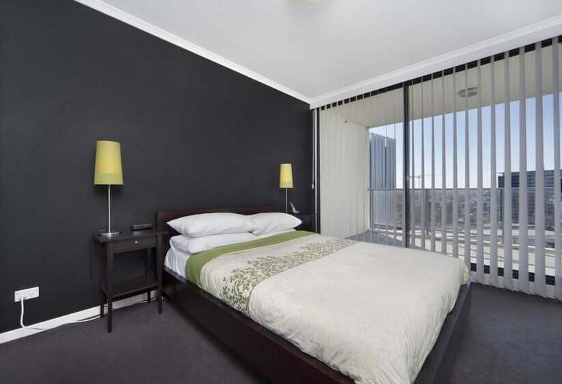 Astra Apartments   Paramatta