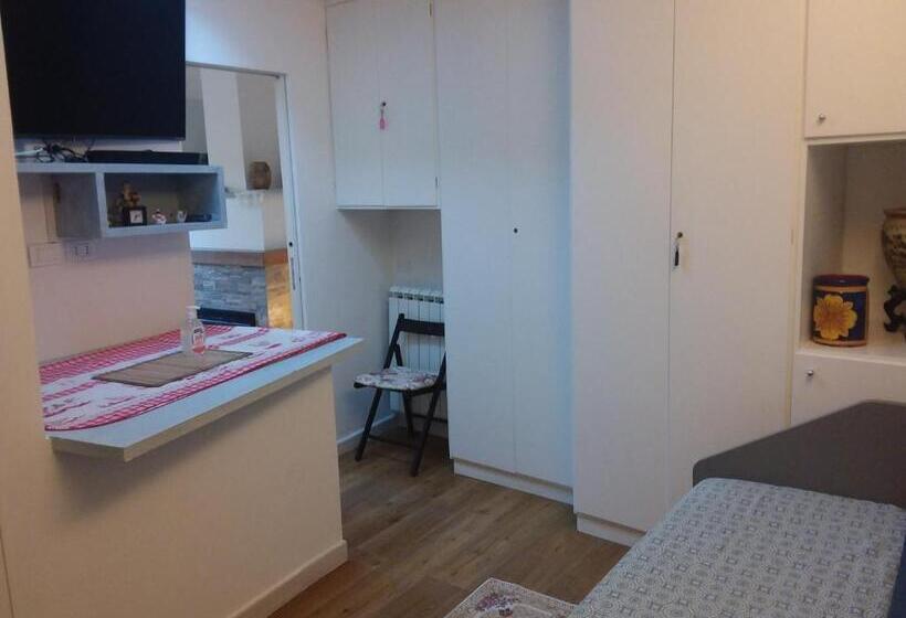 Bed and Breakfast Rina Rooms