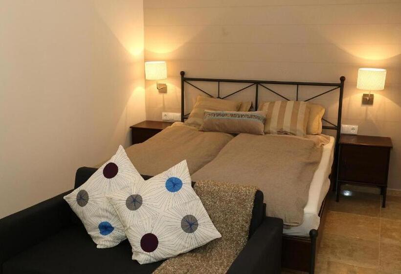 Guesthouse Villa Maggie