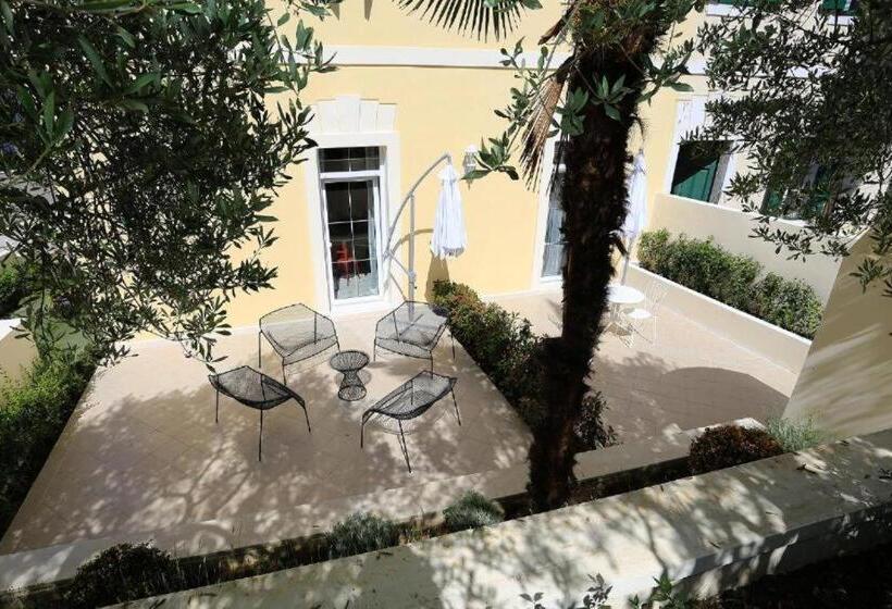 Guesthouse Villa Maggie