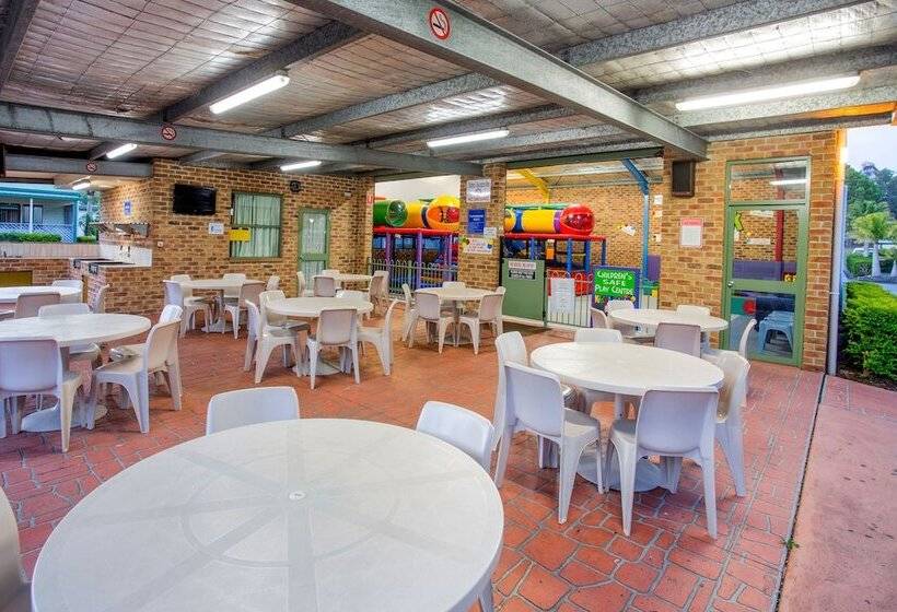 Hotel Big4 Happy Hallidays