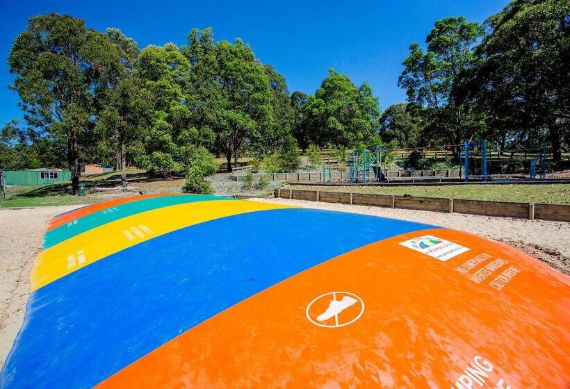 Hotel Big4 Happy Hallidays