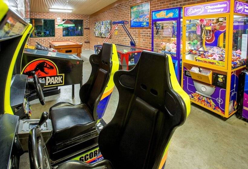 Hotel Big4 Happy Hallidays