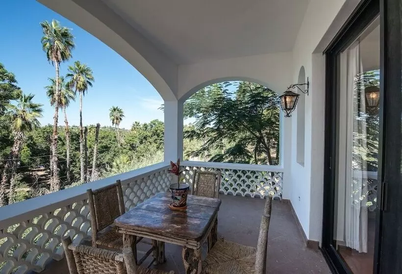 Hotelli Hacienda Todos Los Santos