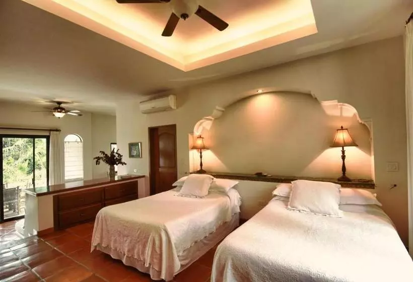 Hotelli Hacienda Todos Los Santos