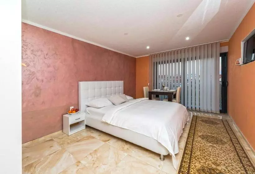 Aparthotel Zaton