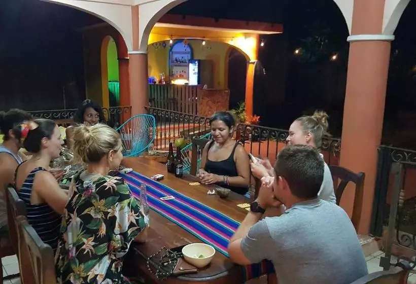 Villa Mango Hostel