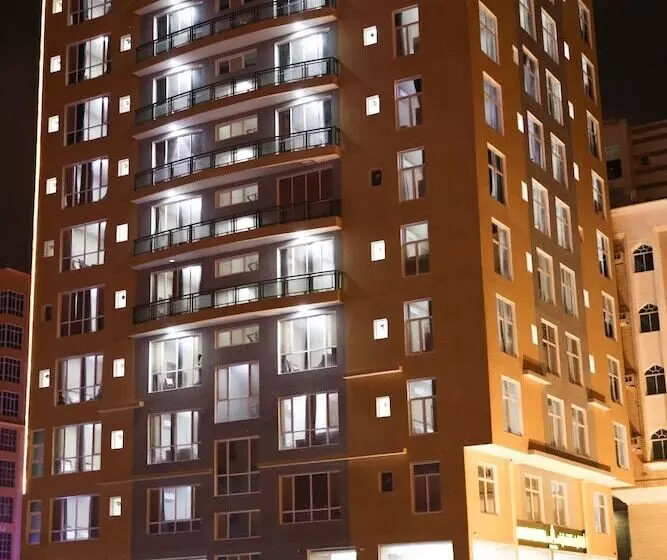 هتل Alpha Suites