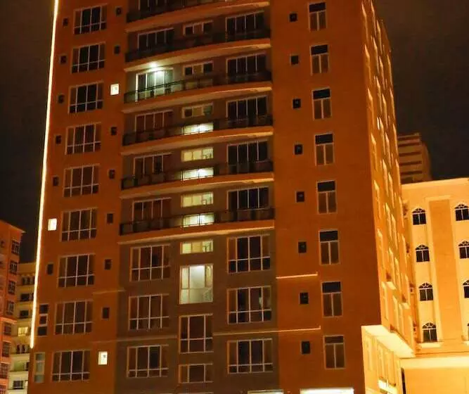 هتل Alpha Suites