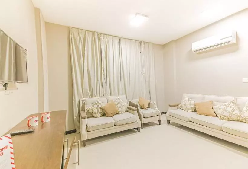 هتل Alpha Suites