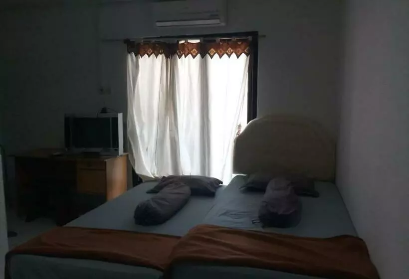Hotel Rahayu Bromo 2 Cottage