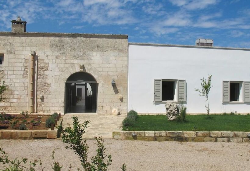 فندق ريفى Masseria Giovanni
