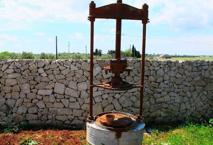 فندق ريفى Masseria Giovanni