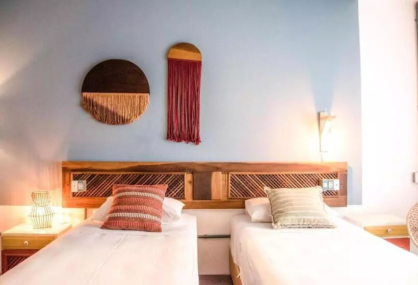 ホテル Selina Floripa