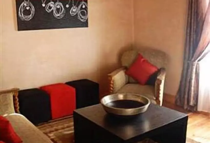 ペンション 20 On Church