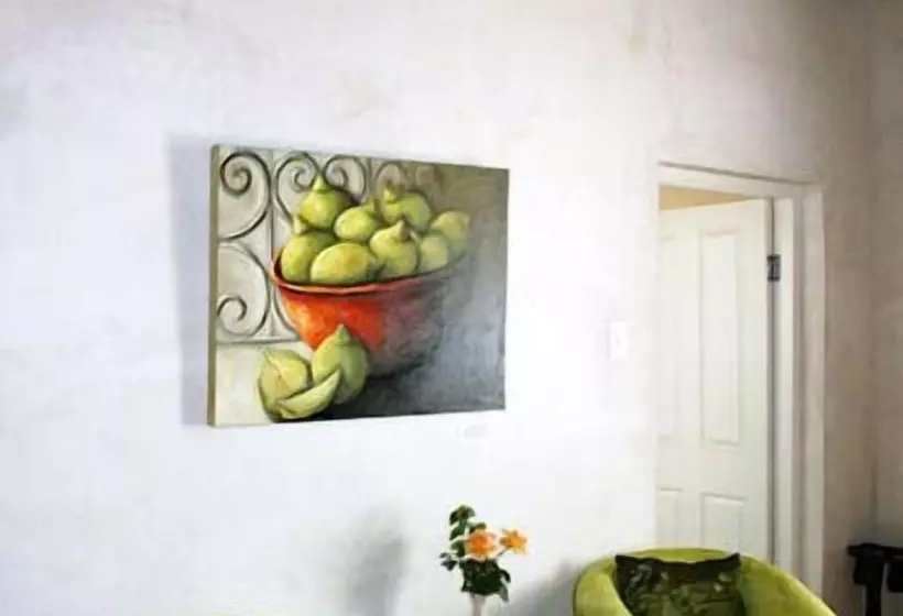 ペンション 20 On Church