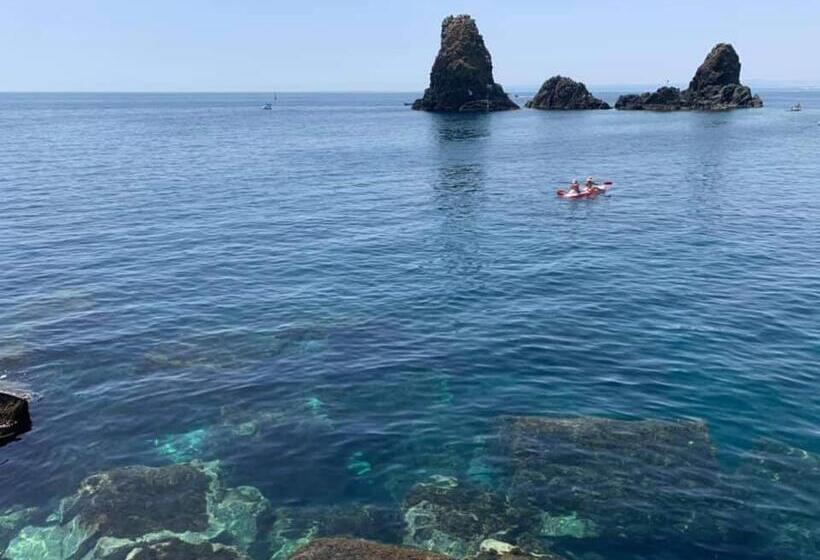 پانسیون Cesare S Guests Acitrezza