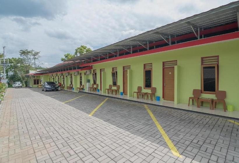 بنسيون Reddoorz Near Kampus Ump Purwokerto