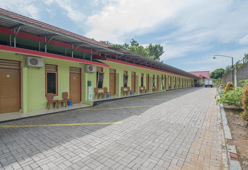 بنسيون Reddoorz Near Kampus Ump Purwokerto