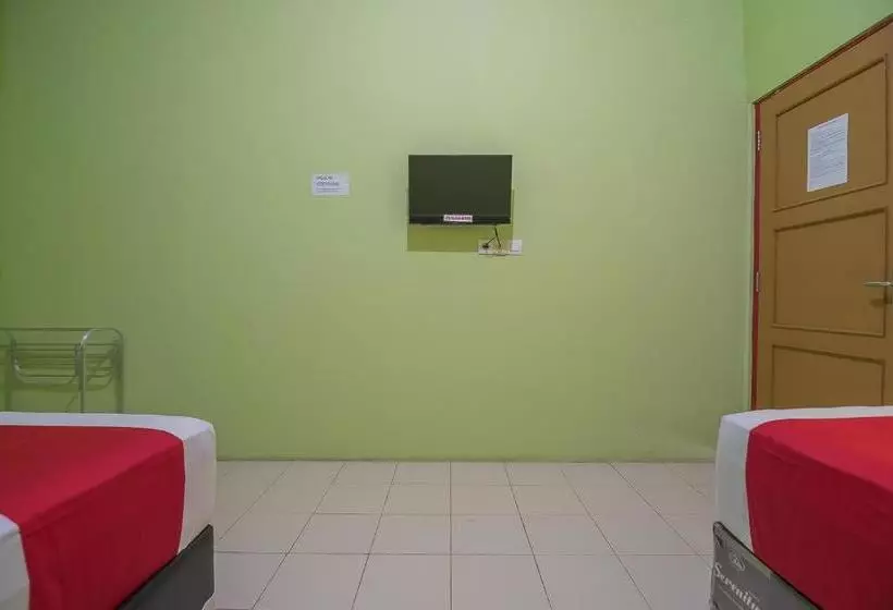 ペンション Reddoorz Near Kampus Ump Purwokerto