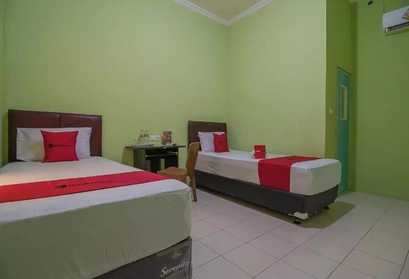 ペンション Reddoorz Near Kampus Ump Purwokerto
