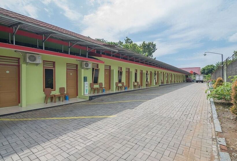 بنسيون Reddoorz Near Kampus Ump Purwokerto