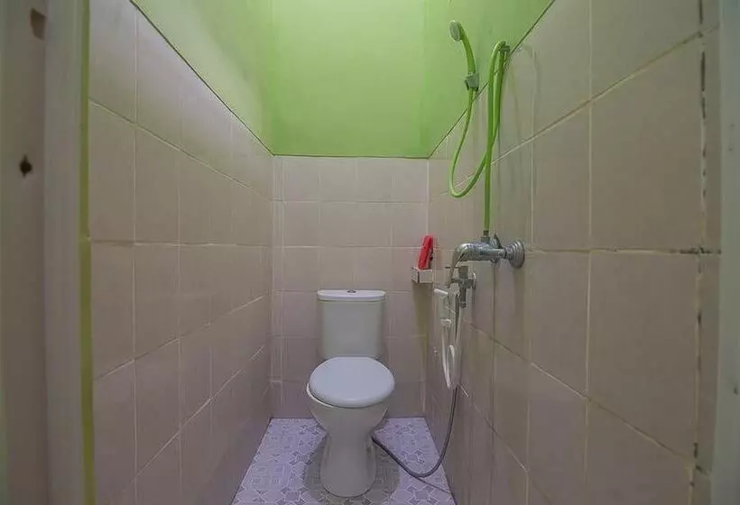 ペンション Reddoorz Near Kampus Ump Purwokerto