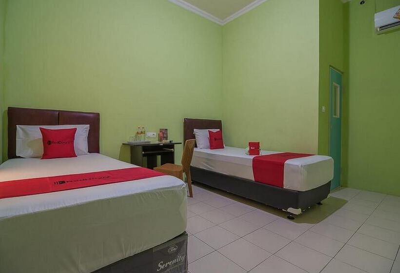 بنسيون Reddoorz Near Kampus Ump Purwokerto
