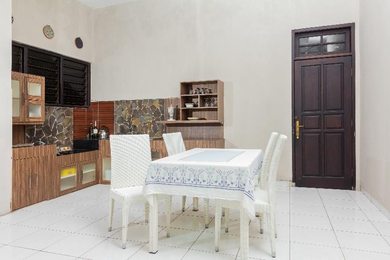 هاستل Rumah Leting Homestay By Oyo Rooms