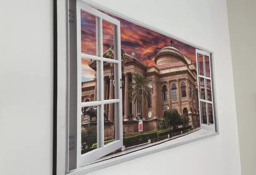 تختخواب و صبحانه Liberty Palace